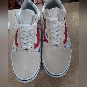 Vans Men's White and Red Logo Sneakers
